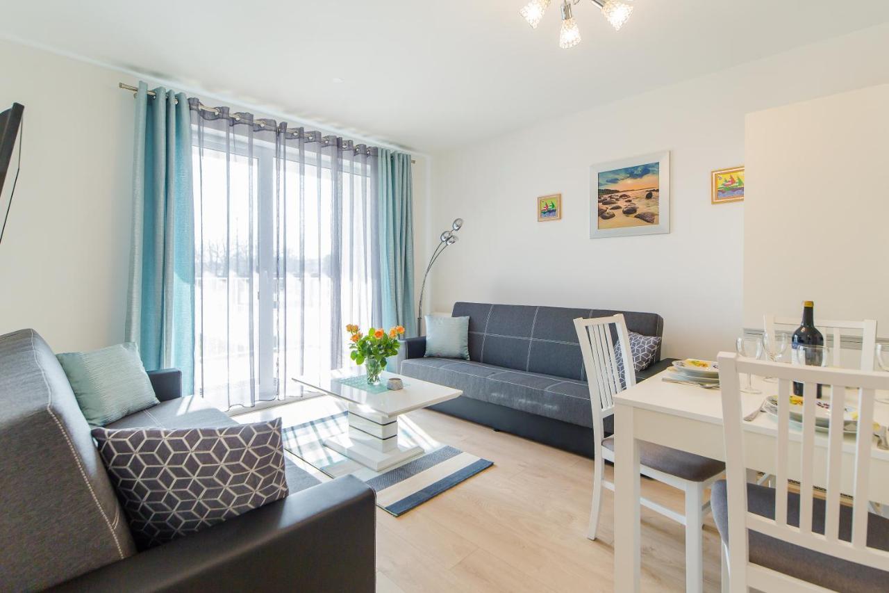 Feniks Spa Apartments 10 By Jantar Apartamenty Kolobrzeg Room photo